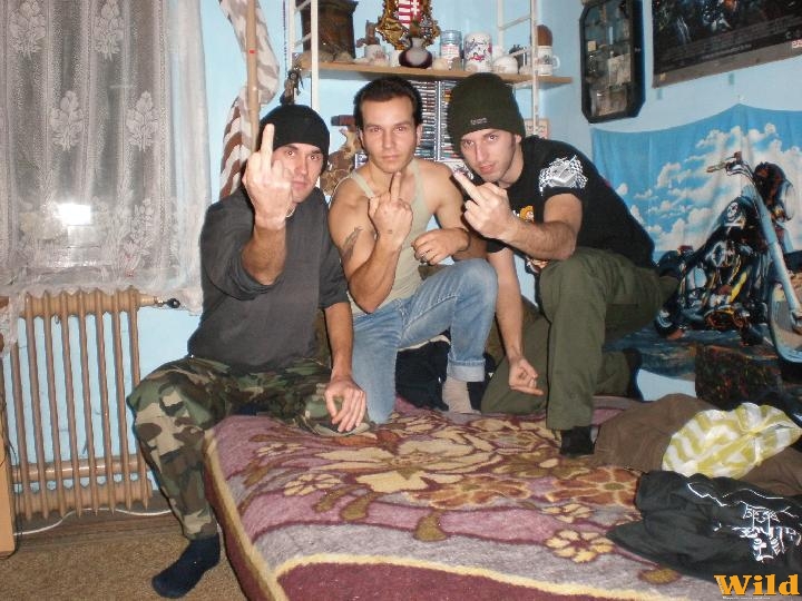 Kaca...!Nem kell állnév!
MEGVAGY!