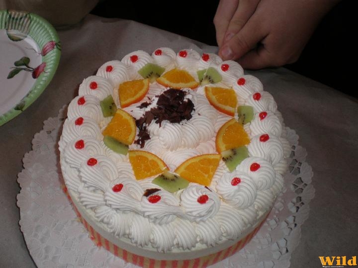 Boldog szülinapot Brekinek!
Este folytatuk a bulit!