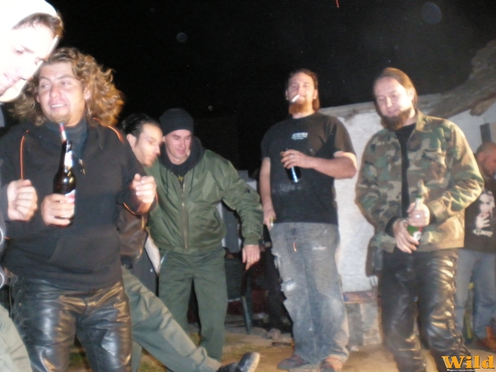 Csak úgy összeálltunk:).
